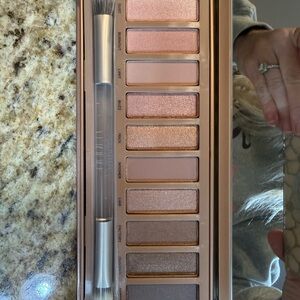 Urban Decay Naked3 Soft Pink and Taupe Eyeshadow Palette